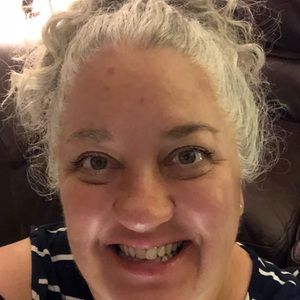 Meet your Posher, Alicia